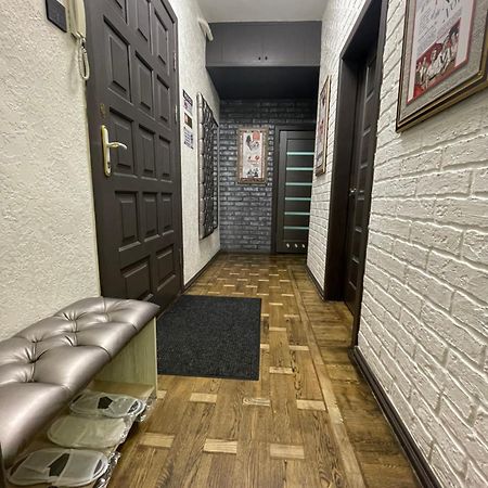 Apartment On Soborna 101 ヴィーンヌィツャ エクステリア 写真