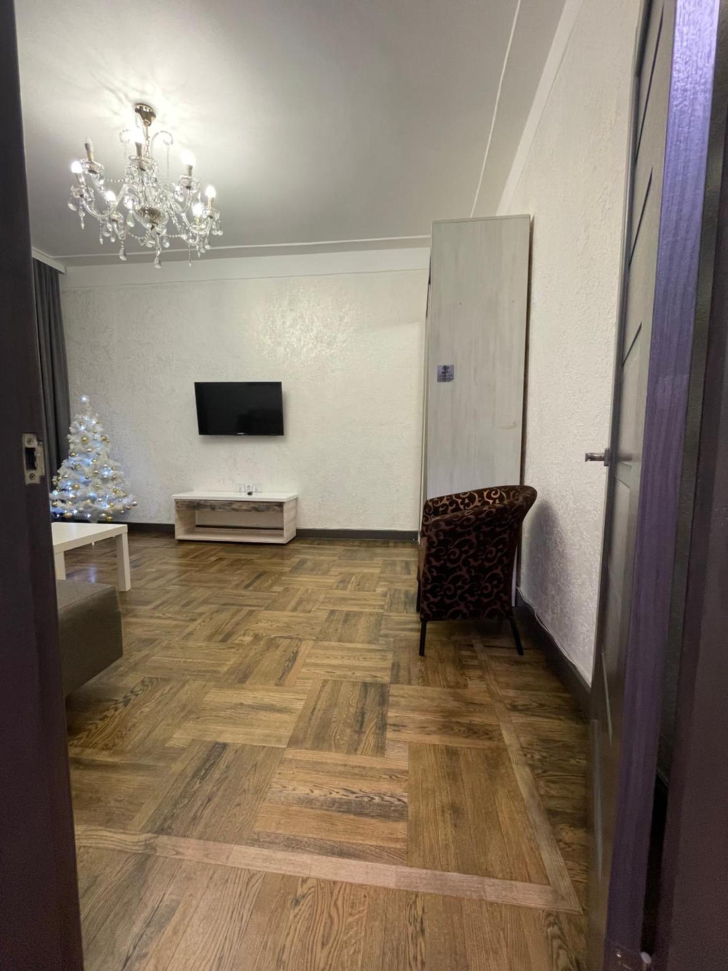 Apartment On Soborna 101 ヴィーンヌィツャ エクステリア 写真