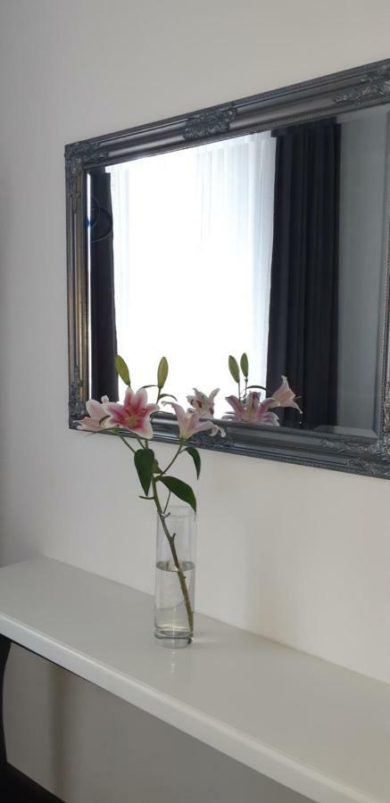 Apartment On Soborna 101 ヴィーンヌィツャ エクステリア 写真